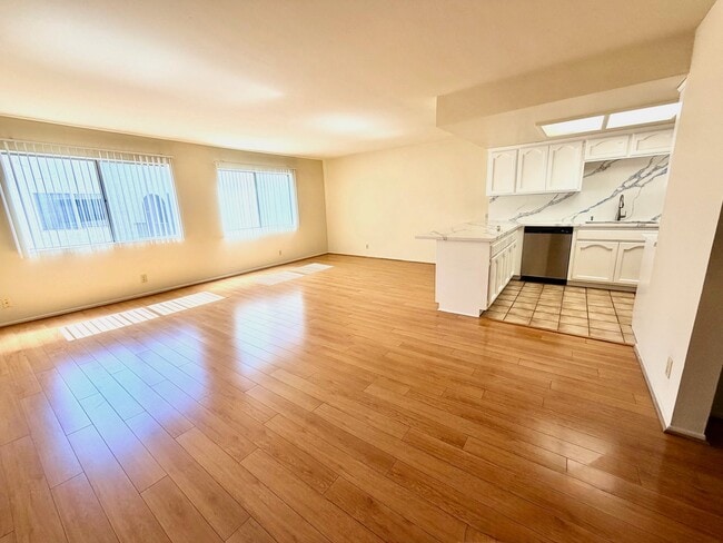 Photo - 421 N Kenneth Rd Unit 209