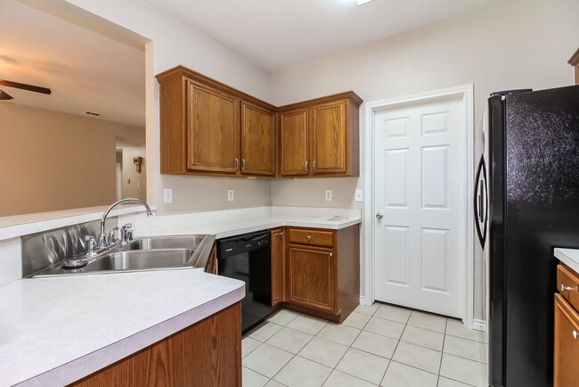 Photo - 1232 Clay Ln