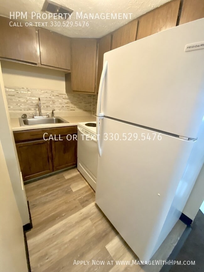 Photo - 1821 Ferndale Rd NW Unit 33