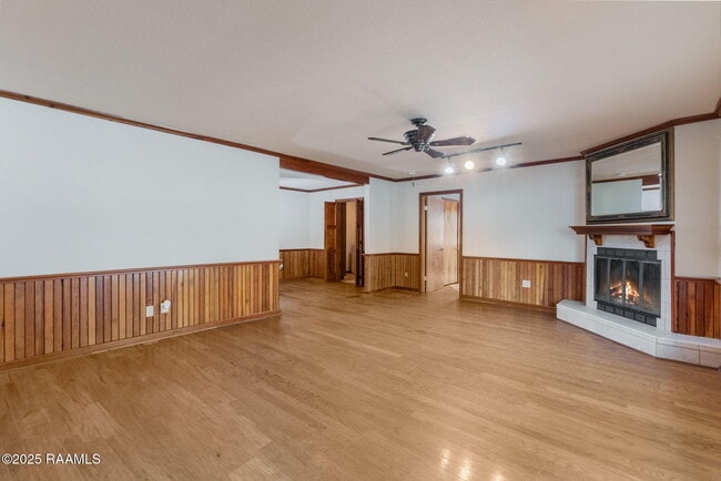Photo - 505 Dafney Dr