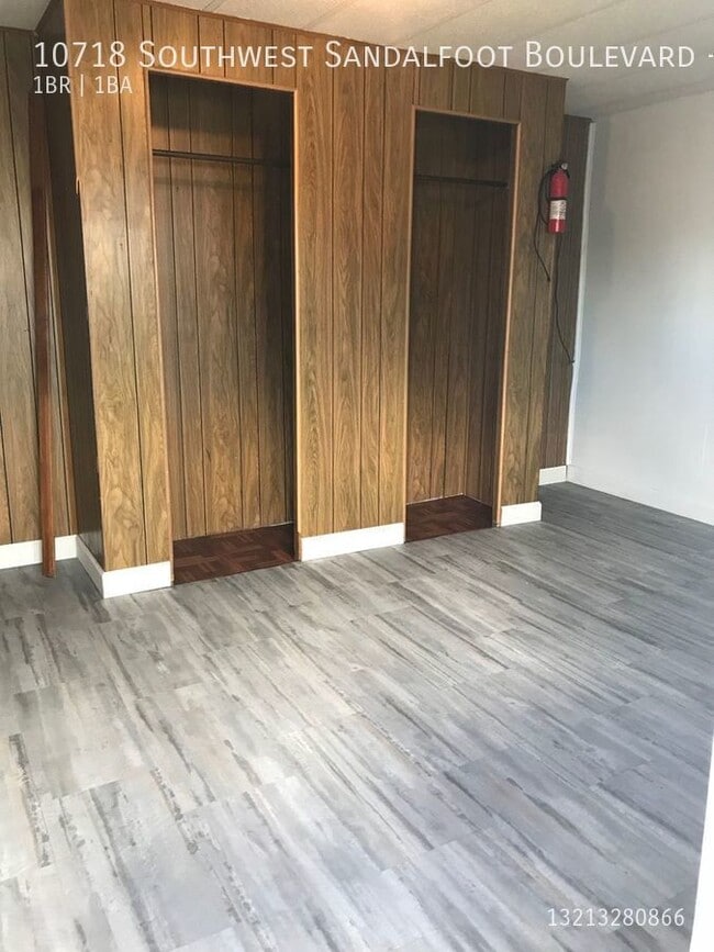 Photo - 10718 SW Sandalfoot Blvd Unidad R1