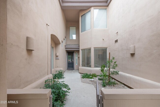 Photo - 16420 N Thompson Peak Pkwy Unit 1013