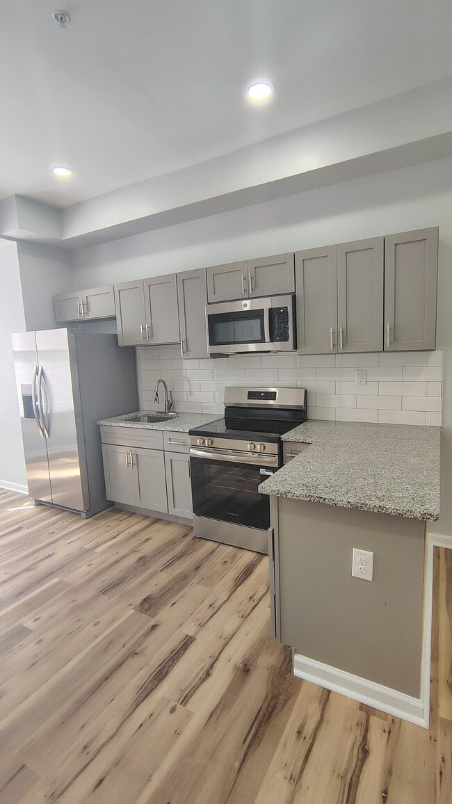 Photo - 3412 N 19th St Unit 2