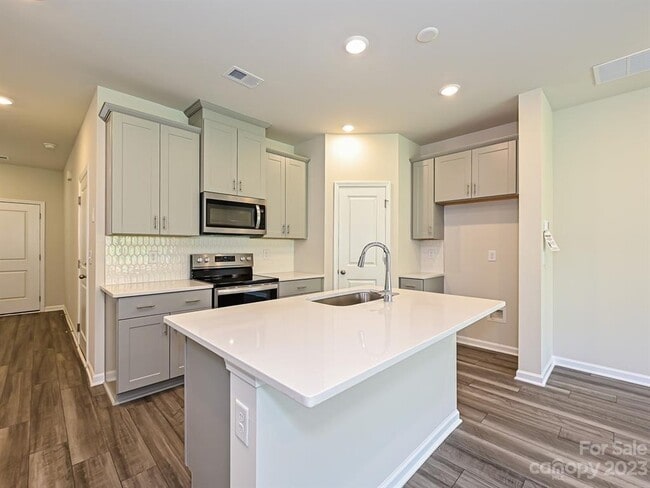 Photo - 1650 Old Rivers Rd