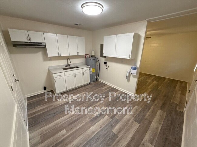 Photo - 1436 Brewer Ave