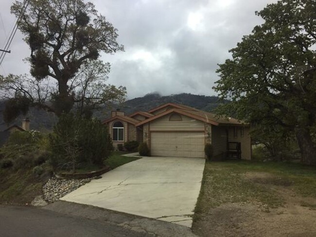 Beautiful Mountain view.. - Beautiful Mountain view.. House