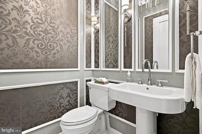 1414 S Penn Square Unit 39B
