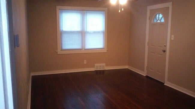 Photo - 269 Summit St