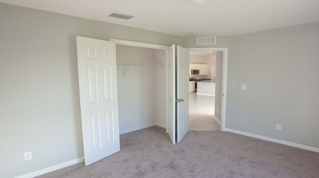 Photo - 1222 NE 10th St