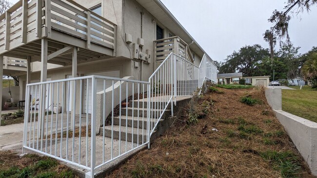 Photo - 3 bedroom 2 bath townhome for rent in Cler...