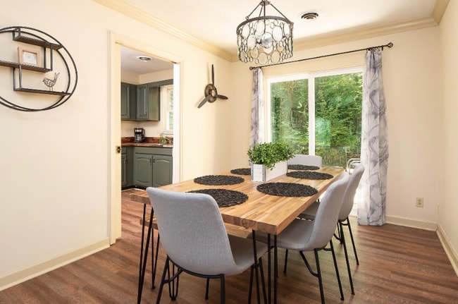 Photo - 103 Arcadia Ln