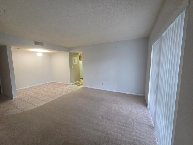 Living Area - 2581 Countryside Blvd Unit 109