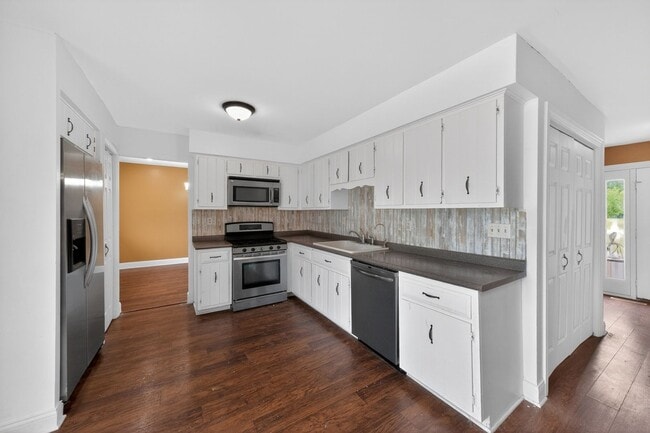 Photo - 3561 Sunrise Dr