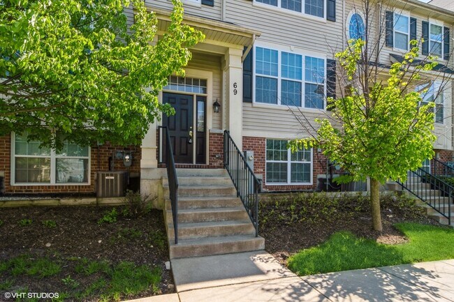 Photo - 69 Melrose Ct