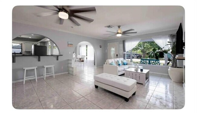 Photo - 536 NW 43rd St