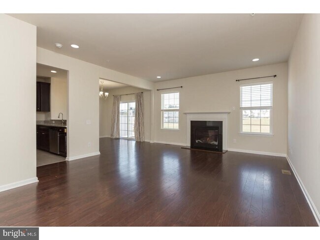 Photo - 228 Sills Ln