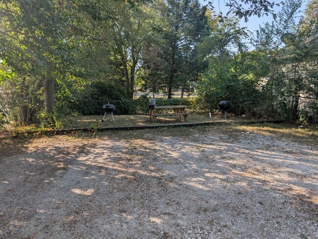 422 N Sheldon St Unit 1
