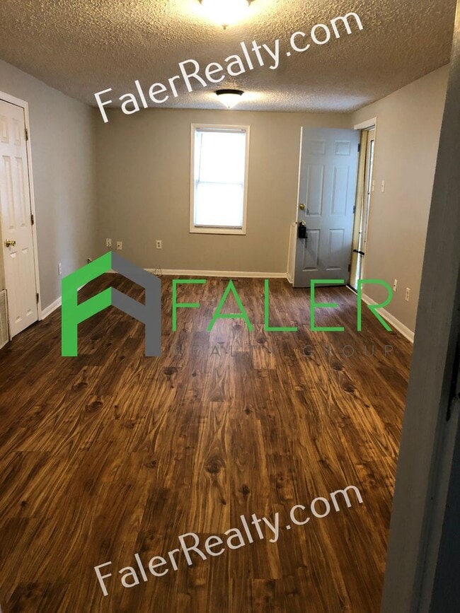 Photo - Huge Yard and Charming Home!