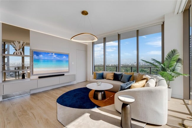 Photo - 2678 Tigertail Ave Unit 1410