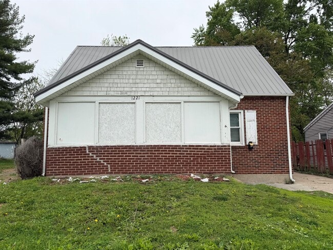 Building Photo - 1221 Williams-E