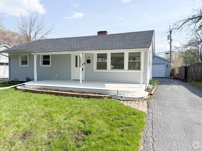 Building Photo - 26 Normandy Dr E Rental