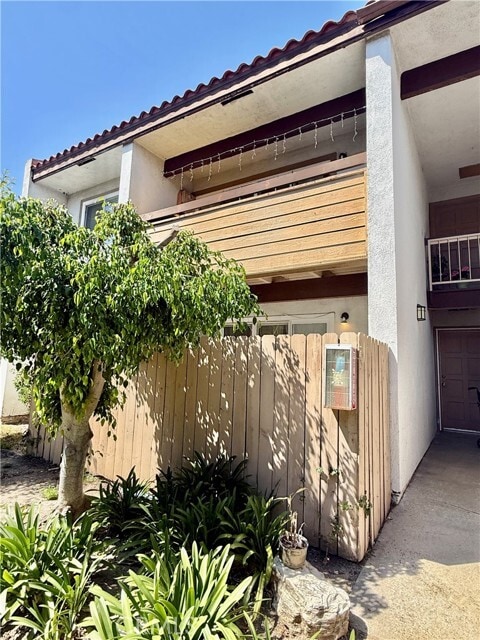 Building Photo - 2521 W Sunflower Ave Unit P8