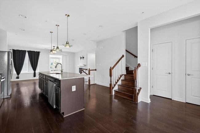 Photo - 9908 Wood Edge Wy