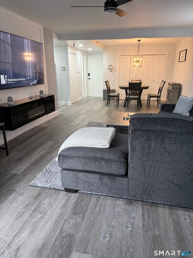 Photo - 140 Captain Thomas Blvd Unit 307