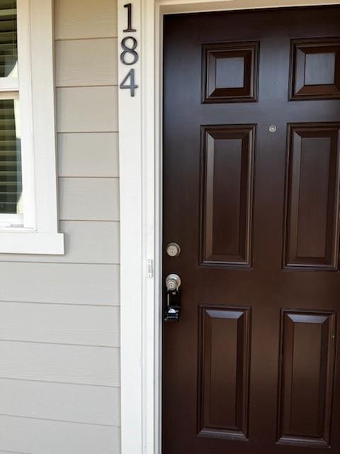 Photo - 184 Swindon Dr