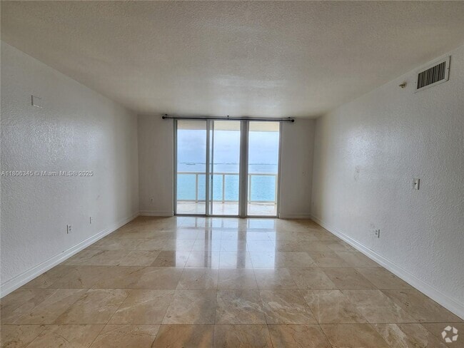 Building Photo - 1625 Kennedy Cswy Unit 705B Rental