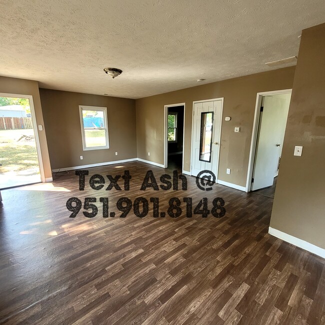 Photo - 1224 W 13th St