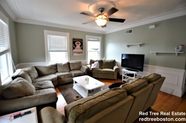Photo - 57 Riverdale St Unit 1