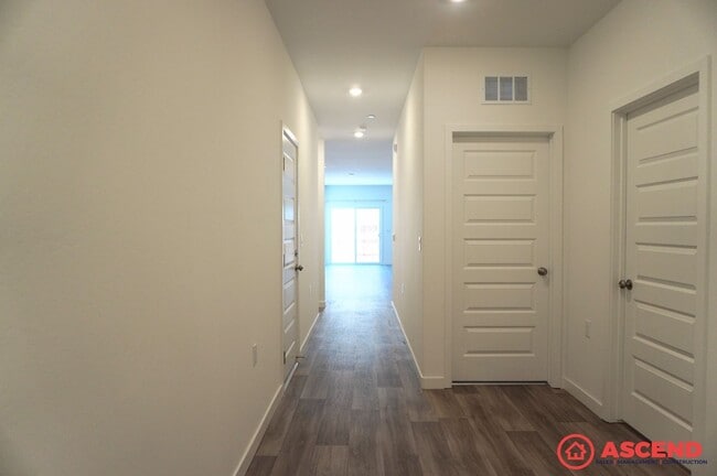 Photo - MOVE IN SPECIAL! $500 OFF First Month Rent! Spacious 4 Bed/2 Bath Brand New Build! in Bakersfield...