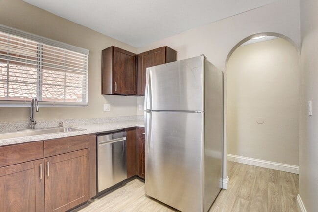 Artisan Apartments