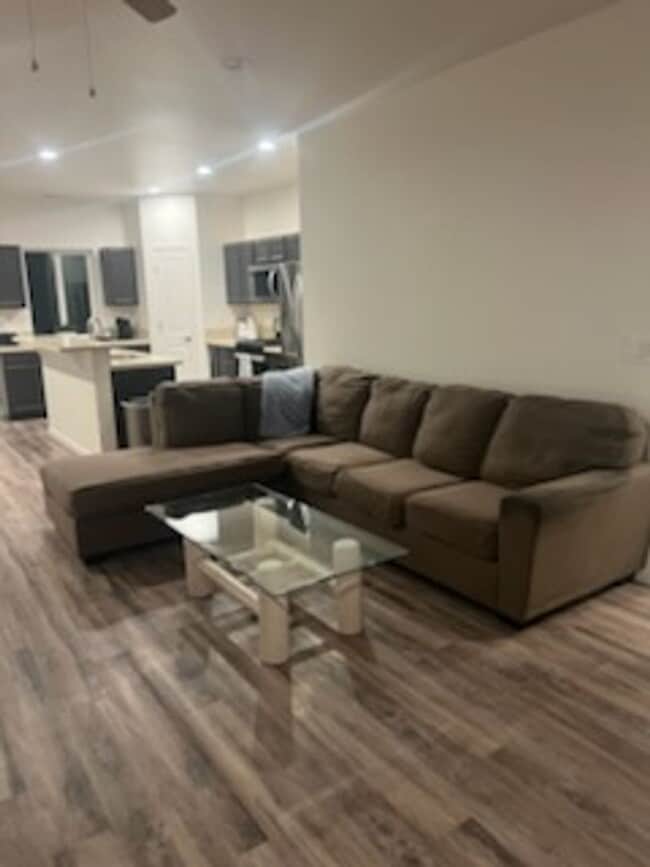 Photo - 3 Bedroom, 2 Bathroom home in Fernley, NV