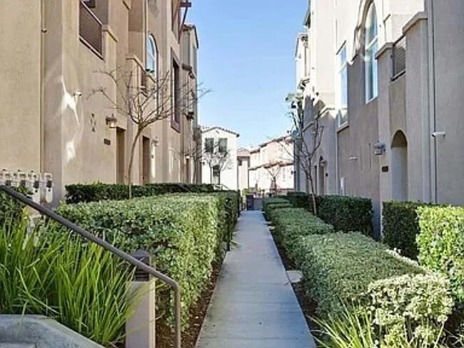 Photo - San Marcos Gated Coronado Ranch 2 Bed 2.5 Bath Townhome for Rent
