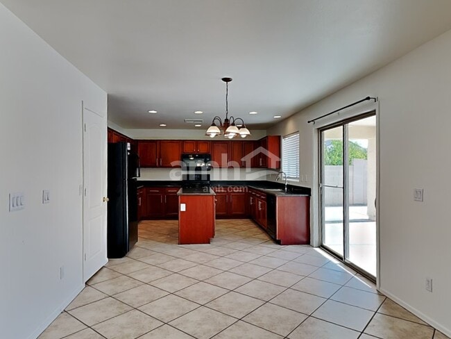 Photo - 7225 W Williams St