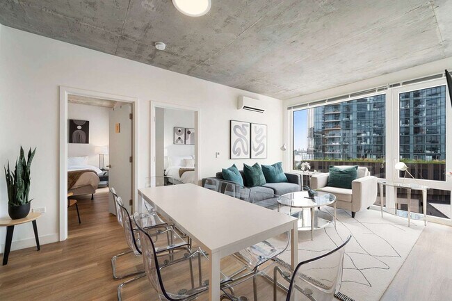 853 W Blackhawk St Unit SI ID1466139P