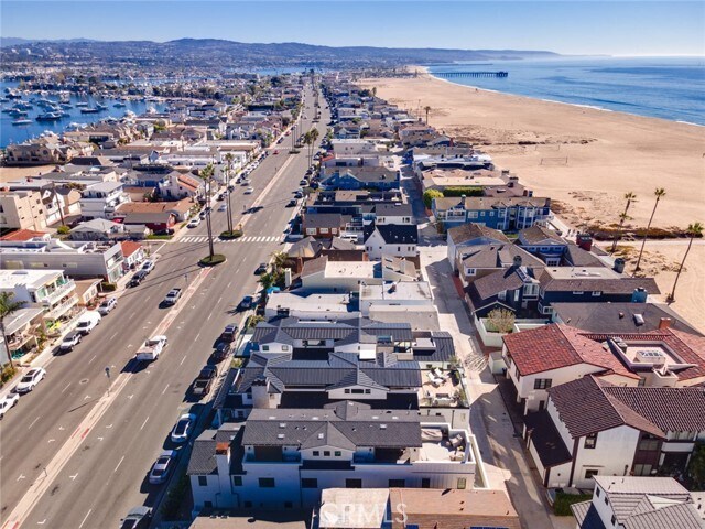 Photo - 1025 W Balboa Blvd