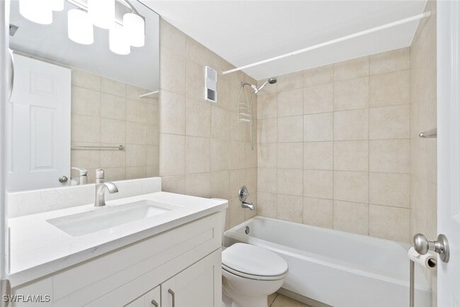 Photo - 1508 Mainsail Dr Unit 1D