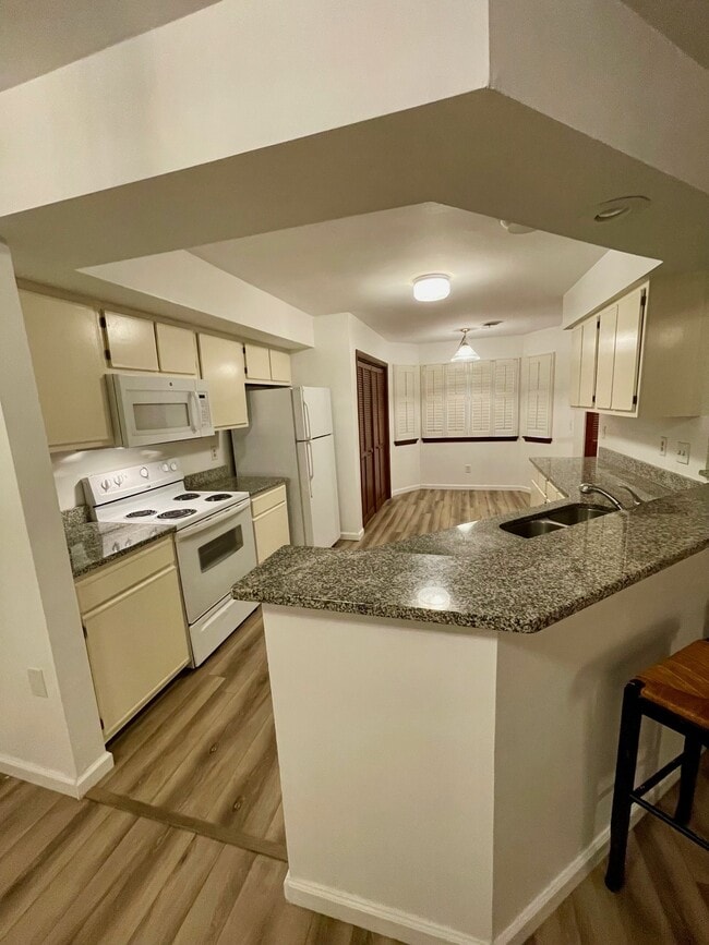 Photo - 1158 Monaco Dr