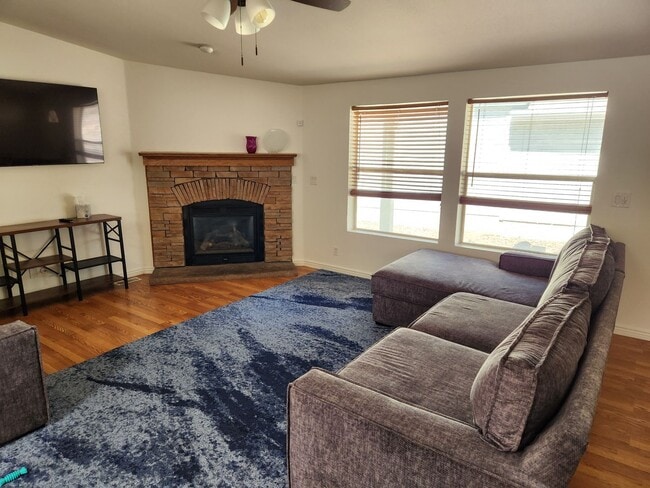 Photo - LEASE TAKEOVER_Move-in ready Home in Railroad Springs