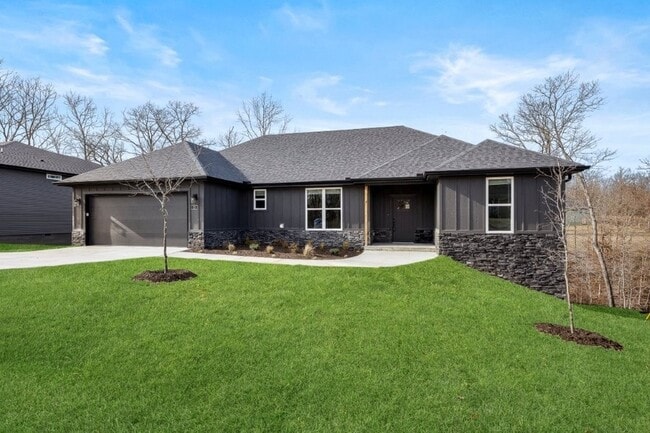 13 Kirkcolm Dr
