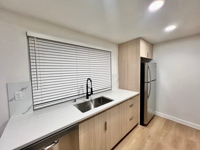 New Dishwasher - 6722 S Monroe St Unit B