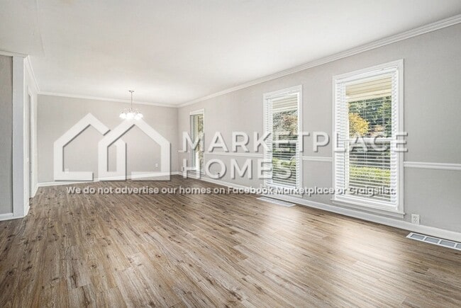 Photo - 1732 Fontaine Dr
