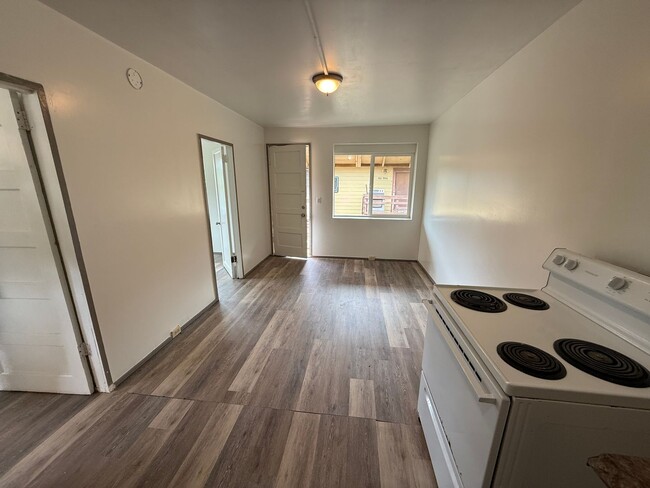 Photo - Remodeled 2 Bedroom Duplex Home