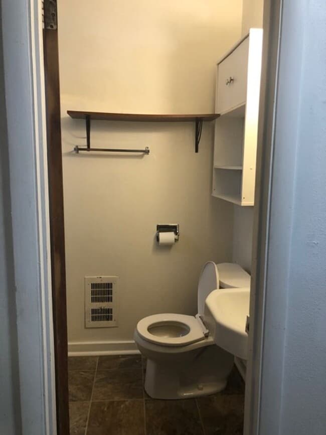 Photo - 924 Drake St Unit 924 Drake St #1