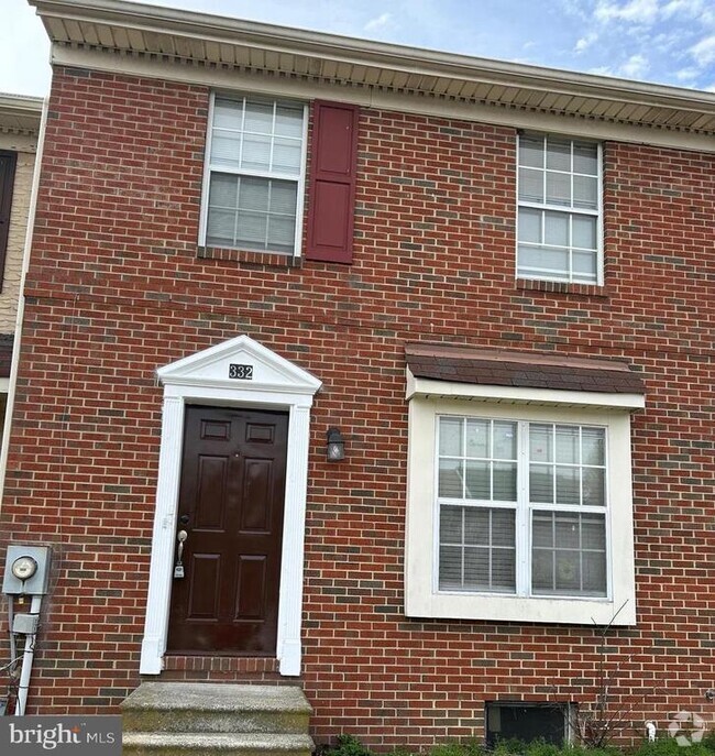 Building Photo - 332 Cold Spring Pl Rental