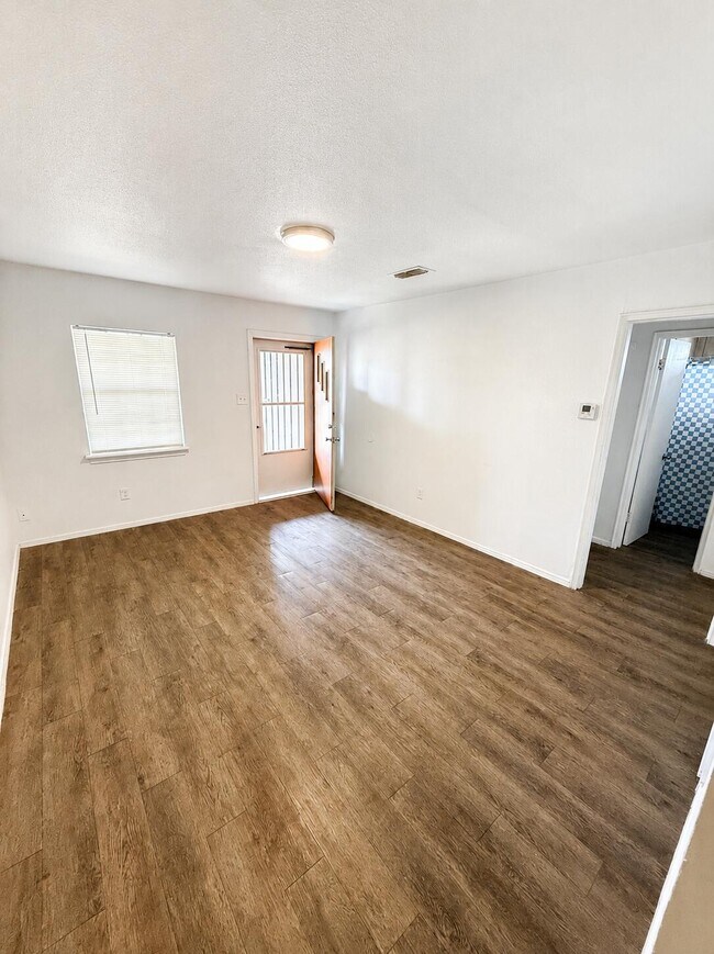 Photo - 3506 Peoria Ave