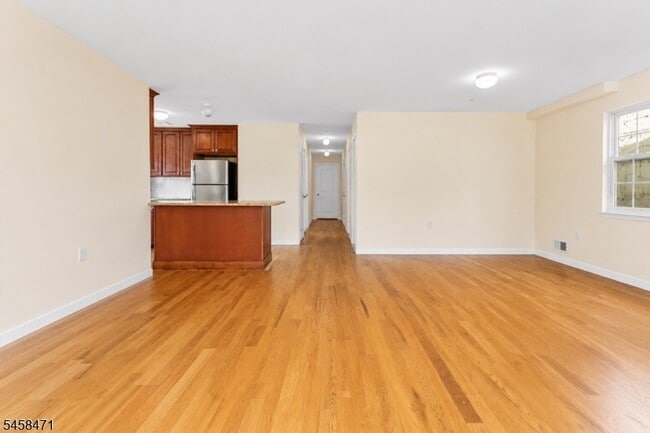 Photo - 453-455 Washington Street Unit 3 Unit 3
